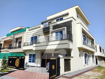 جی ۔ 13 اسلام آباد میں 6 کمروں کا 10 مرلہ مکان 8.7 کروڑ میں برائے فروخت۔ جی ۔ 13 اسلام آباد میں 6 کمروں کا 10 مرلہ مکان 8.7 کروڑ میں برائے فروخت۔