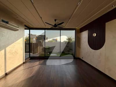 ڈی ایچ اے فیز 7 ڈیفنس (ڈی ایچ اے),لاہور میں 5 کمروں کا 1 کنال مکان 4.0 لاکھ میں کرایہ پر دستیاب ہے۔ ڈی ایچ اے فیز 7 ڈیفنس (ڈی ایچ اے),لاہور میں 5 کمروں کا 1 کنال مکان 4.0 لاکھ میں کرایہ پر دستیاب ہے۔