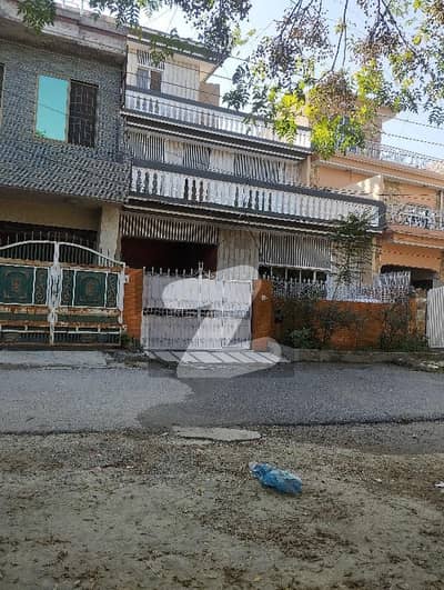 آئی ۔ 10/4 آئی ۔ 10,اسلام آباد میں 3 کمروں کا 6 مرلہ مکان 3.75 کروڑ میں برائے فروخت۔