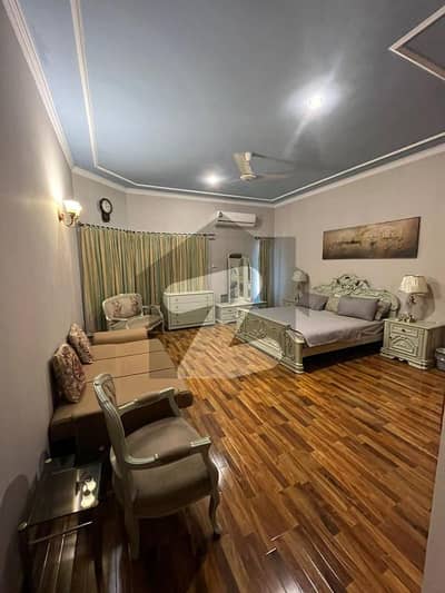 ڈی ایچ اے فیز 3 ڈیفنس (ڈی ایچ اے),لاہور میں 2 کمروں کا 1 کنال زیریں پورشن 1.85 لاکھ میں کرایہ پر دستیاب ہے۔