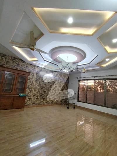 جی ۔ 13/1 جی ۔ 13,اسلام آباد میں 3 کمروں کا 14 مرلہ زیریں پورشن 1.4 لاکھ میں کرایہ پر دستیاب ہے۔