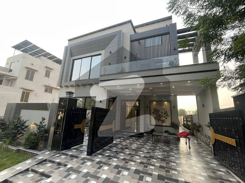 ویلینشیاء ہاؤسنگ سوسائٹی لاہور میں 5 کمروں کا 10 مرلہ مکان 4.8 کروڑ میں برائے فروخت۔ ویلینشیاء ہاؤسنگ سوسائٹی لاہور میں 5 کمروں کا 10 مرلہ مکان 4.8 کروڑ میں برائے فروخت۔