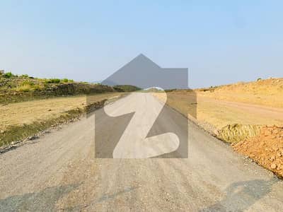 1 KANAL Residential Plot in C-16/2