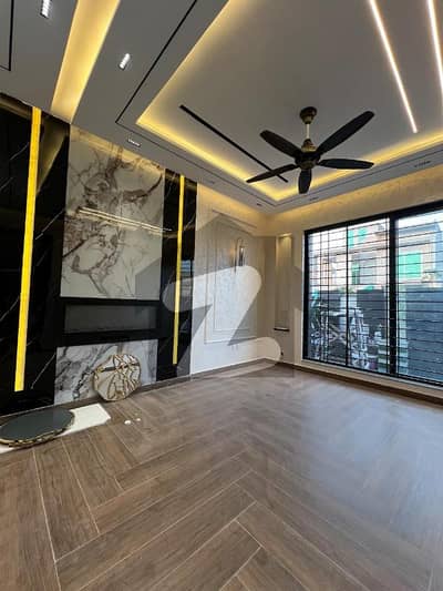 20 Marla Upper Portion For Rent In DHA Phase 3 3 Bedrooms | Prime Location