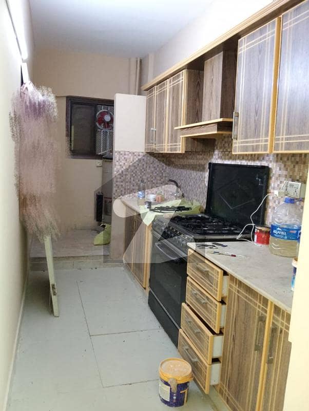 Spacious 2-Bedroom Flat Ready to Move In Spacious 2-Bedroom Flat Ready to Move In