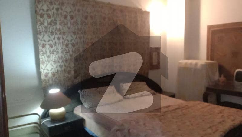 Luxury Room Available for Rent in F-11 Islamabad (Shared Apartment Luxury Room Available for Rent in F-11 Islamabad (Shared Apartment