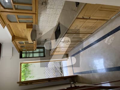 پی ڈبلیو ڈی ہاؤسنگ سوسائٹی ۔ بلاک ڈی پی ڈبلیو ڈی ہاؤسنگ سکیم,اسلام آباد میں 3 کمروں کا 14 مرلہ بالائی پورشن 80.0 ہزار میں کرایہ پر دستیاب ہے۔