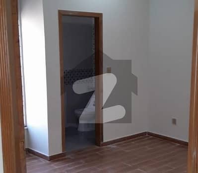 جوبلی ٹاؤن لاہور میں 3 کمروں کا 3 مرلہ مکان 1.8 کروڑ میں برائے فروخت۔ جوبلی ٹاؤن لاہور میں 3 کمروں کا 3 مرلہ مکان 1.8 کروڑ میں برائے فروخت۔