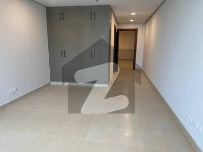 مال آف اسلام آباد بلیو ایریا,اسلام آباد میں 1 کمرے کا 6 مرلہ فلیٹ 8.2 کروڑ میں برائے فروخت۔