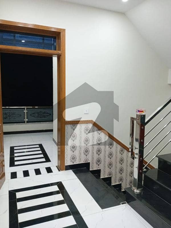 G-13 Size 10 Marla House Available For Sale G-13 Size 10 Marla House Available For Sale