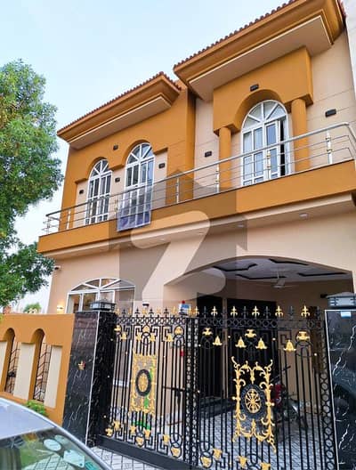 5 MARLA NEW HOUSE AVAILABLE FOR SALE IN DHA RAHBER 11 SECTOR 2