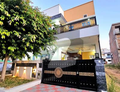 بحریہ انکلیو بحریہ ٹاؤن,اسلام آباد میں 4 کمروں کا 5 مرلہ مکان 2.4 کروڑ میں برائے فروخت۔ بحریہ انکلیو بحریہ ٹاؤن,اسلام آباد میں 4 کمروں کا 5 مرلہ مکان 2.4 کروڑ میں برائے فروخت۔