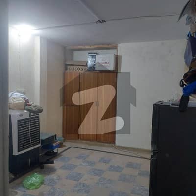 2 Bed 2nd Floor kitchen Terrace for Small Family