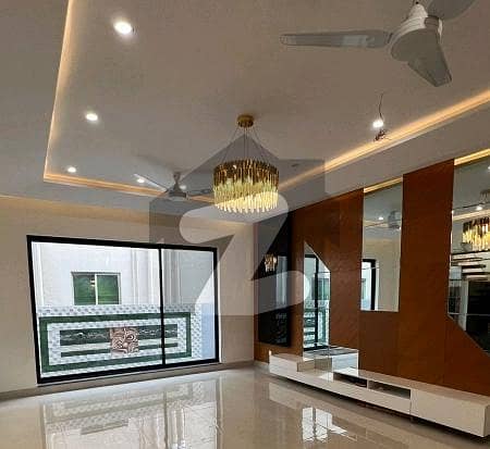 Ready To Buy A Lower Portion In Gulberg Gulberg