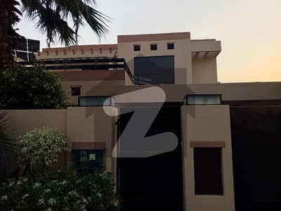 ڈی ایچ اے فیز 8 سابقہ ایئر ایوینیو ڈی ایچ اے فیز 8,ڈی ایچ اے ڈیفینس,لاہور میں 3 کمروں کا 1 کنال بالائی پورشن 1.0 لاکھ میں کرایہ پر دستیاب ہے۔ ڈی ایچ اے فیز 8 سابقہ ایئر ایوینیو ڈی ایچ اے فیز 8,ڈی ایچ اے ڈیفینس,لاہور میں 3 کمروں کا 1 کنال بالائی پورشن 1.0 لاکھ میں کرایہ پر دستیاب ہے۔