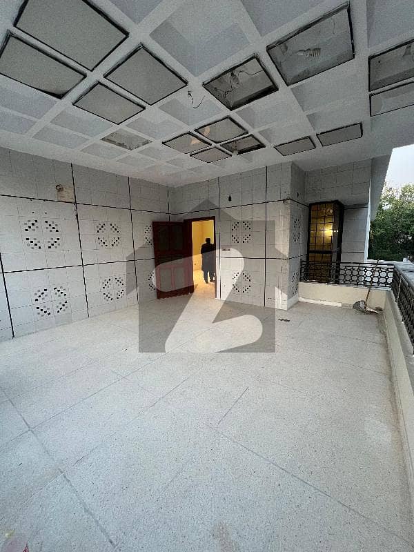 F-8 House For Rent F-8 House For Rent