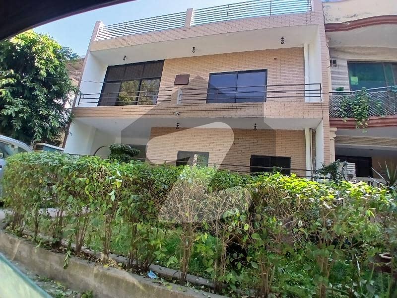 G8 2550,Good condition House For Sale