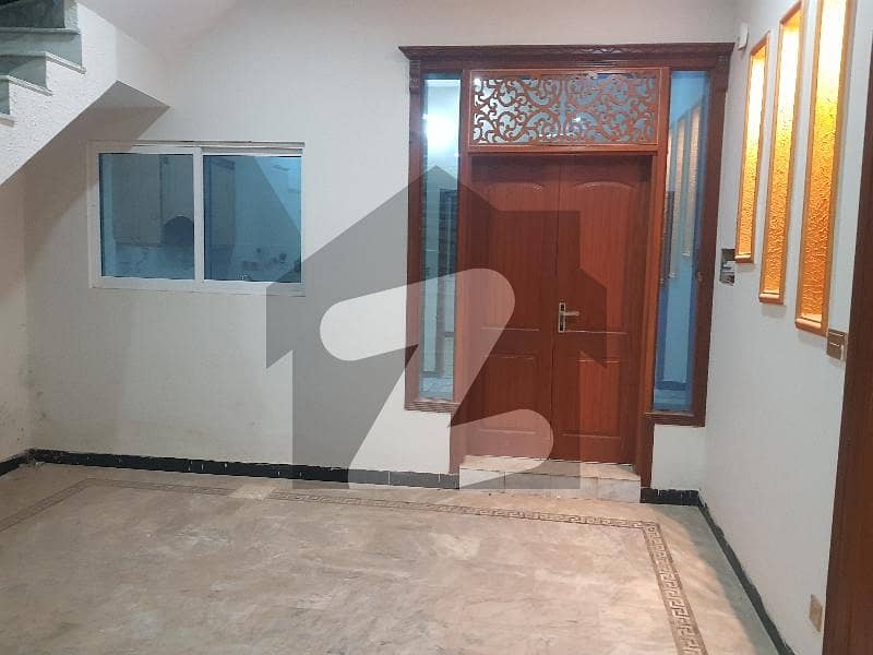 ایچ ۔ 13 اسلام آباد میں 3 کمروں کا 4 مرلہ مکان 1.35 کروڑ میں برائے فروخت۔ ایچ ۔ 13 اسلام آباد میں 3 کمروں کا 4 مرلہ مکان 1.35 کروڑ میں برائے فروخت۔