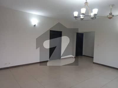 10 Marla 3 Bedrooms Flat For Sale. 10 Marla 3 Bedrooms Flat For Sale.
