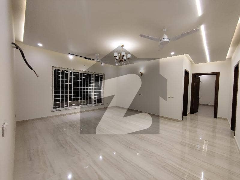 ای ۔ 11 اسلام آباد میں 4 کمروں کا 1 کنال مکان 1.6 لاکھ میں کرایہ پر دستیاب ہے۔