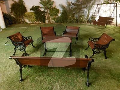 ڈی ایچ اے فیز 8 ڈی ایچ اے ڈیفینس,کراچی میں 6 کمروں کا 2 کنال مکان 9.0 لاکھ میں کرایہ پر دستیاب ہے۔