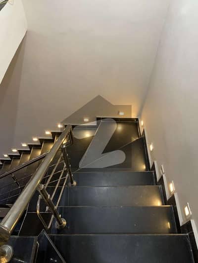 رائل آرچرڈ - بلاک ایف رائل آرچرڈ,ملتان پبلک سکول روڈ,ملتان میں 3 کمروں کا 5 مرلہ مکان 1.45 کروڑ میں برائے فروخت۔