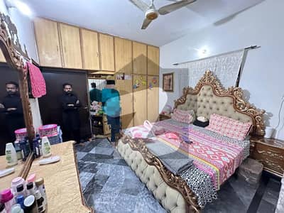 9 Marla 1st Floor House For Rent ( Back Side Qurban School)