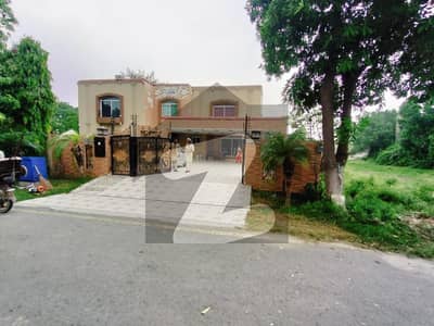 4 Kanal Fully Furnished Luxury House for Rent in DHA Phase 8 4 Kanal Fully Furnished Luxury House for Rent in DHA Phase 8