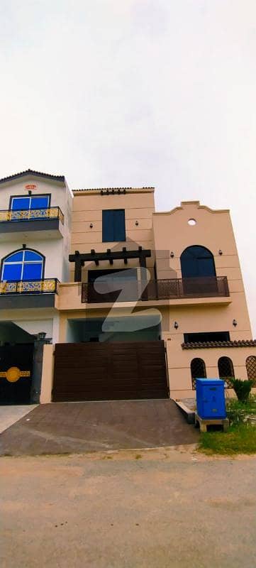 5 Marla ( 25*50 in Block C ) Double Unit Brand New House Available For Sale in Faisal Town Islamabad. 5 Marla ( 25*50 in Block C ) Double Unit Brand New House Available For Sale in Faisal Town Islamabad.