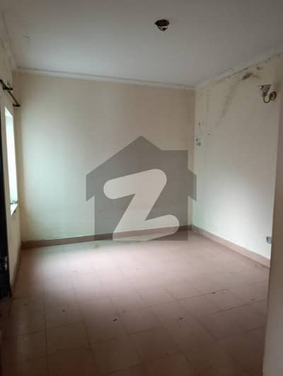 خیابان امین - بلاک پی خیابانِ امین,لاہور میں 2 کمروں کا 5 مرلہ مکان 28.0 ہزار میں کرایہ پر دستیاب ہے۔