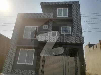 Green Town House Sized 5 Marla Is Available