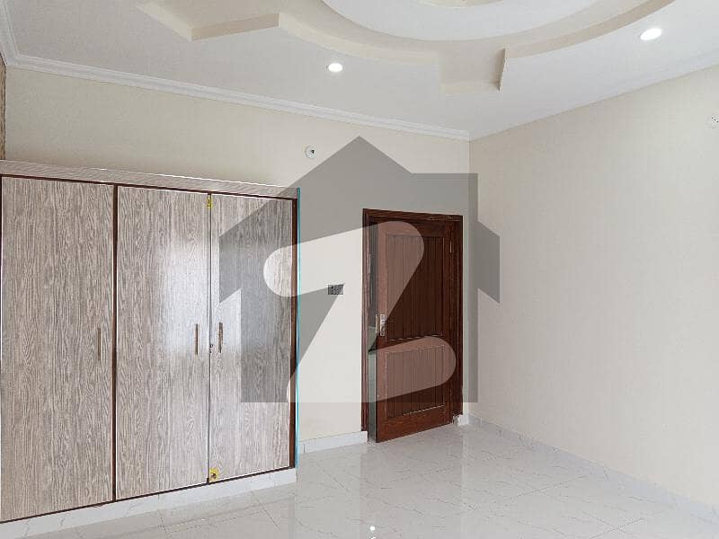 4 Marla House Available In Green Town For sale