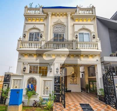 5 MARLA BRAND NEW SPANISH STYLE HOUSE FOR SALE IN DHA PHASE 9 TOWN
