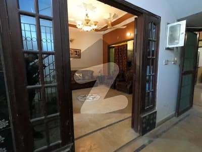 120 Sqyd Prime Location Beautiful House Available For Sale In Scheme 33