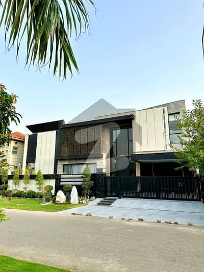 ڈی ایچ اے فیز 5 - بلاک ای فیز 5,ڈیفنس (ڈی ایچ اے),لاہور میں 6 کمروں کا 1 کنال مکان 24.5 کروڑ میں برائے فروخت۔ ڈی ایچ اے فیز 5 - بلاک ای فیز 5,ڈیفنس (ڈی ایچ اے),لاہور میں 6 کمروں کا 1 کنال مکان 24.5 کروڑ میں برائے فروخت۔