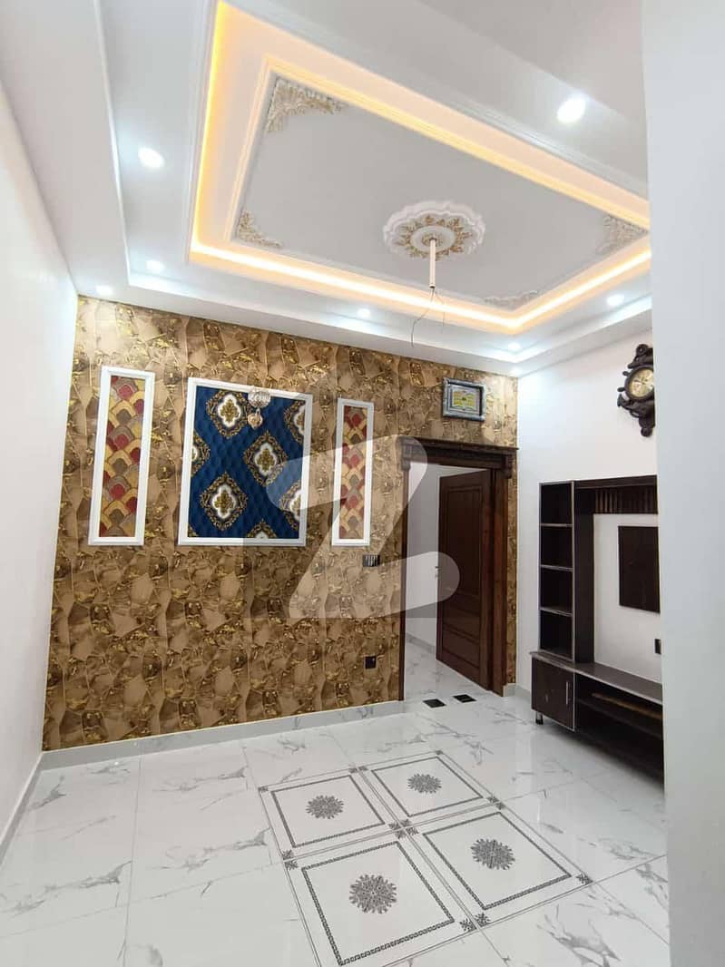 5 Marla First Floor Urgent Rent Out