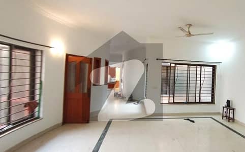 1 Kanal Beautiful House For Rent DHA Phase 2