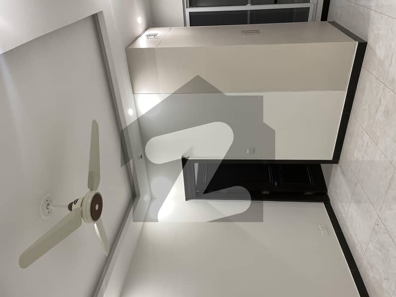 3 Bed Apartment Available For Rent