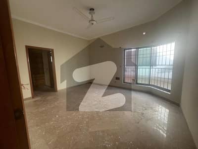 ڈی ایچ اے فیز 2 - بلاک کیو فیز 2,ڈیفنس (ڈی ایچ اے),لاہور میں 2 کمروں کا 1 کنال بالائی پورشن 95.0 ہزار میں کرایہ پر دستیاب ہے۔ ڈی ایچ اے فیز 2 - بلاک کیو فیز 2,ڈیفنس (ڈی ایچ اے),لاہور میں 2 کمروں کا 1 کنال بالائی پورشن 95.0 ہزار میں کرایہ پر دستیاب ہے۔