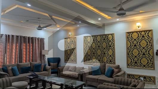 بحریہ ٹاؤن فیز 8 بحریہ ٹاؤن راولپنڈی,راولپنڈی میں 3 کمروں کا 5 مرلہ مکان 1.8 کروڑ میں برائے فروخت۔