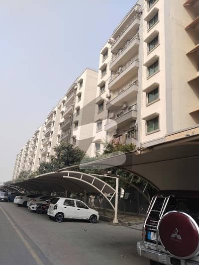 عسکری 11 عسکری,لاہور میں 3 کمروں کا 10 مرلہ فلیٹ 2.9 کروڑ میں برائے فروخت۔ عسکری 11 عسکری,لاہور میں 3 کمروں کا 10 مرلہ فلیٹ 2.9 کروڑ میں برائے فروخت۔