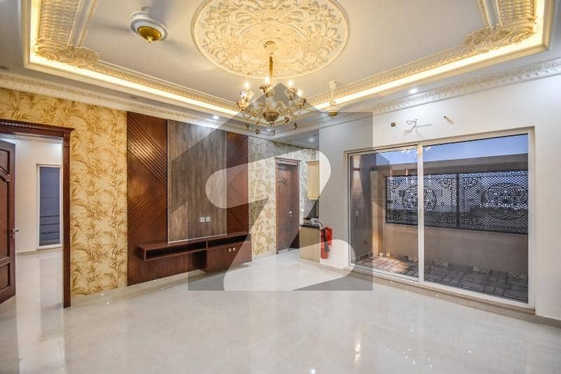 House For sale In Rs. 60000000