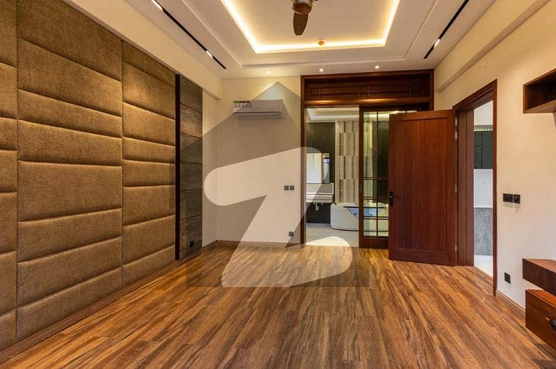 30 