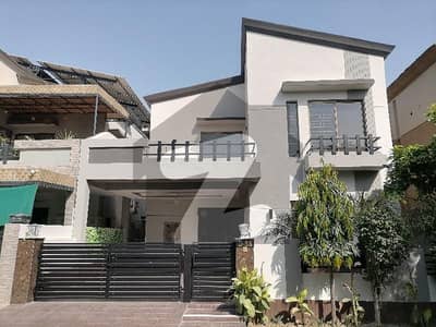 10 Marla House For Sale Is Available In Divine Gardens