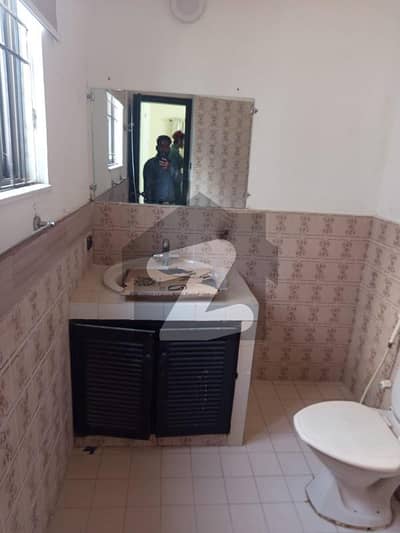 1 Kanal Upper Portion Is Available For Rent In Dha Phase 2 Near Lalik Jan Chowk