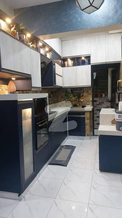 گارڈن ویسٹ کراچی میں 2 کمروں کا 4 مرلہ مکان 2.45 کروڑ میں برائے فروخت۔