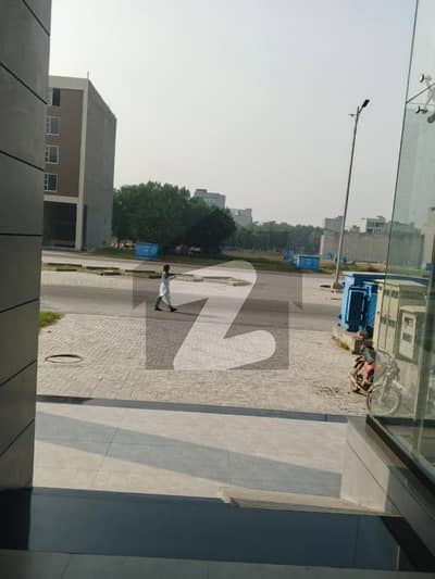 ڈی ایچ اے فیز 8 - بلاک سی ڈی ایچ اے فیز 8,ڈی ایچ اے ڈیفینس,لاہور میں 8 مرلہ عمارت 11.0 لاکھ میں کرایہ پر دستیاب ہے۔ ڈی ایچ اے فیز 8 - بلاک سی ڈی ایچ اے فیز 8,ڈی ایچ اے ڈیفینس,لاہور میں 8 مرلہ عمارت 11.0 لاکھ میں کرایہ پر دستیاب ہے۔