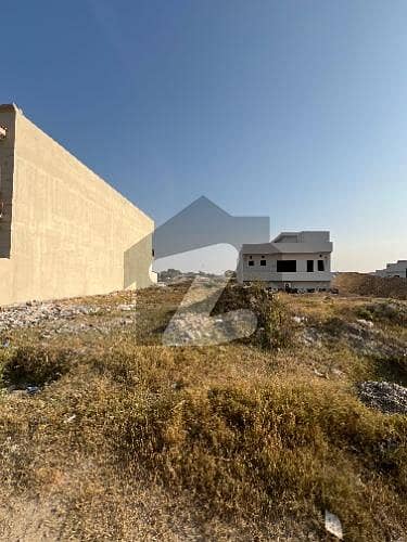 ایم پی سی ایچ ایس ۔ ملٹی گارڈنز بی ۔ 17,اسلام آباد میں 10 مرلہ رہائشی پلاٹ 1.5 کروڑ میں برائے فروخت۔ ایم پی سی ایچ ایس ۔ ملٹی گارڈنز بی ۔ 17,اسلام آباد میں 10 مرلہ رہائشی پلاٹ 1.5 کروڑ میں برائے فروخت۔