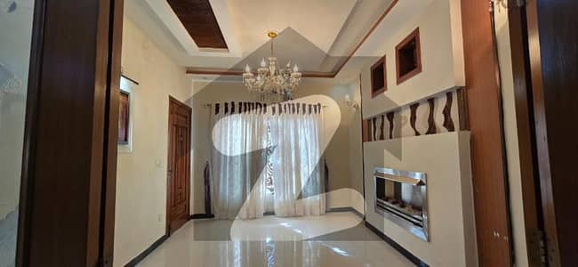 بحریہ ٹاؤن شاہین بلاک بحریہ ٹاؤن سیکٹر B,بحریہ ٹاؤن,لاہور میں 3 کمروں کا 10 مرلہ بالائی پورشن 60.0 ہزار میں کرایہ پر دستیاب ہے۔