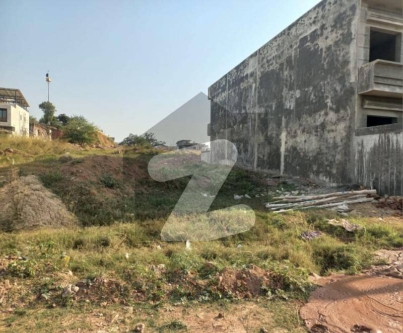 جی ۔ 14/2 جی ۔ 14,اسلام آباد میں 4 مرلہ رہائشی پلاٹ 1.75 کروڑ میں برائے فروخت۔